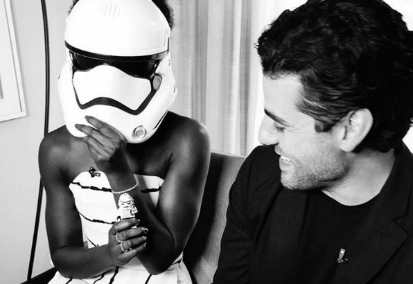 Star wars the force awakens Lupita Nyong'o, Oscar Isaac